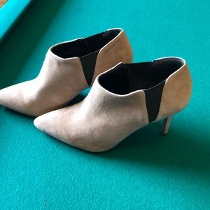 NWOT Jessica Simpson Suede Heeled Booties